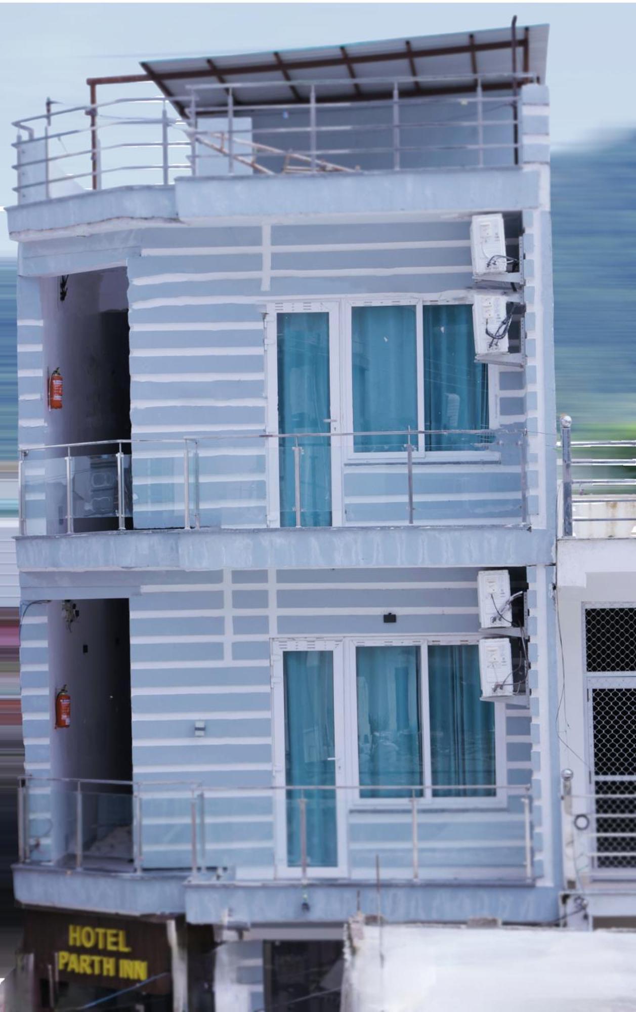 Hotel Parth Inn Rishīkesh Εξωτερικό φωτογραφία