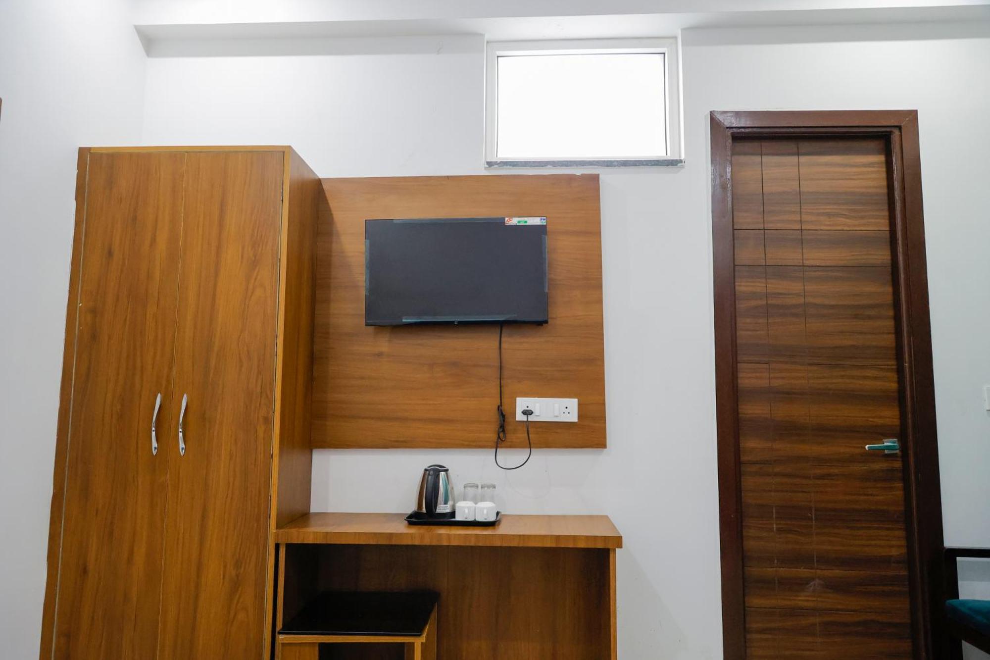Hotel Parth Inn Rishīkesh Εξωτερικό φωτογραφία